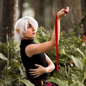 Alacos White Cosplay Wig